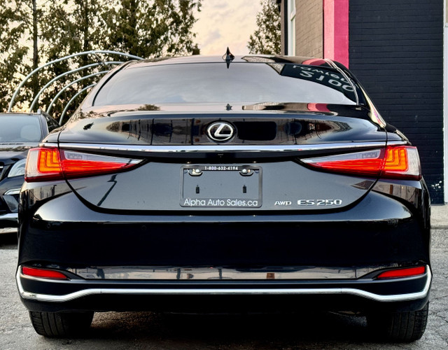 2021 Lexus ES ES 250 AWD |PREMIUM PCKG| in Cars & Trucks in City of Toronto - Image 4