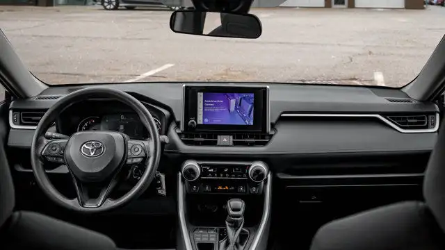2023 Toyota RAV4 LE AWD | Heated Seats | Lane Keeping | CarPlay in Cars & Trucks in Guelph - Image 12