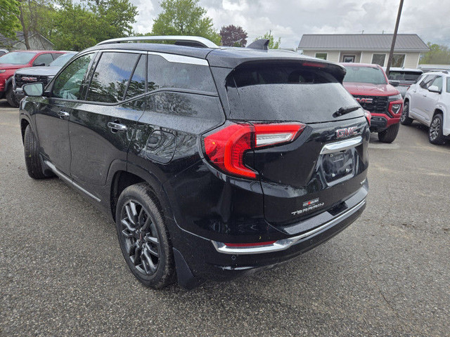 2024 GMC Terrain DENALI AWD 2024 GMC TERRAIN DENALI Black Diamon in Cars & Trucks in Oshawa / Durham Region - Image 4