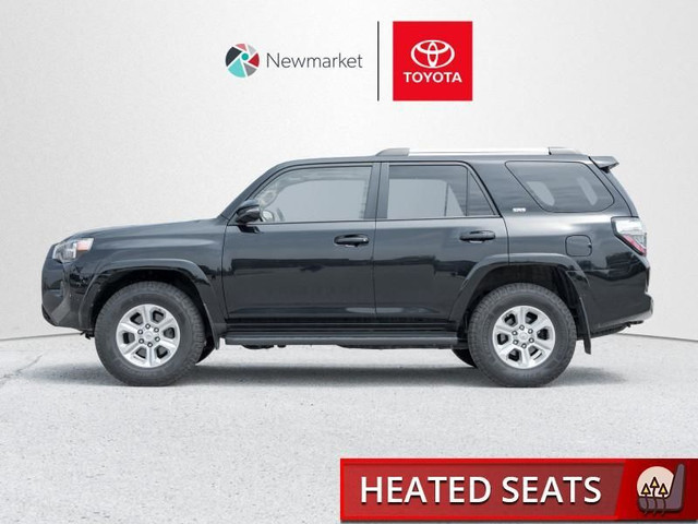 2021 Toyota 4Runner - Sunroof - Apple CarPlay in Cars & Trucks in Markham / York Region - Image 4
