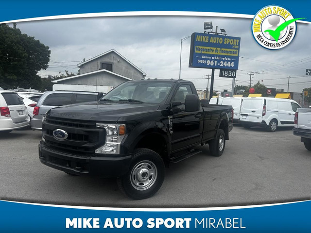 Ford Super Duty F-350 SRW XL cabine simple 4RM caisse de 8 pi 20 in Cars & Trucks in Laval / North Shore