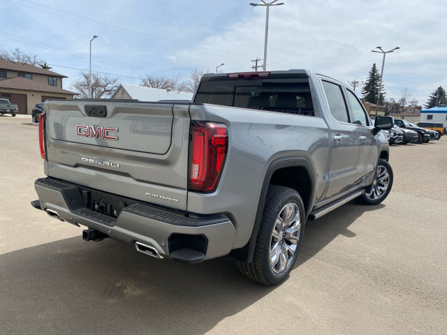 2024 GMC Sierra 1500 Denali in Cars & Trucks in Medicine Hat - Image 4