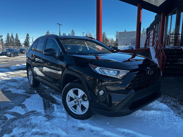 2021 Toyota RAV4 XLE AWD-(*HAIL SPECIAL!*) in Cars & Trucks in Calgary - Image 3