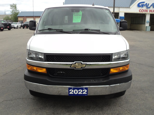 2022 Chevrolet Express LT2500 RWD 6.6L8cylGas12Passenger 135"WB  in Cars & Trucks in Brantford - Image 3
