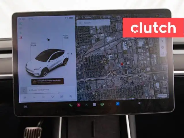 2020 Tesla Model Y Long Range AWD w/ Front Heated Seats, Rearvie in Cars & Trucks in City of Toronto - Image 31