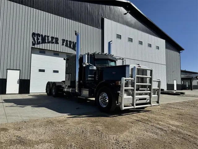 2022 PETERBILT 389 in Heavy Trucks in Kamloops - Image 5