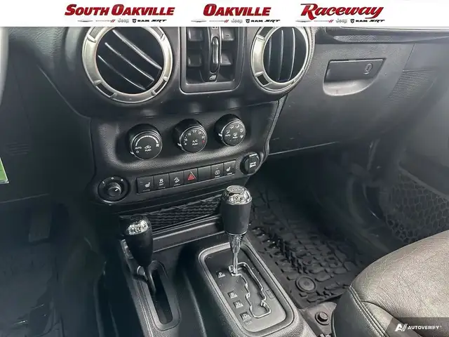2017 Jeep Wrangler UNLIMITED SAHARA | HEATED SEATS | 1 OWNER | in Cars & Trucks in Oakville / Halton Region - Image 16