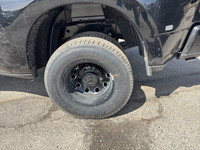 GVWR: 6 350 KG (14 000 LBS),189-LITRE (50-GALLON) FUEL TANK,POWER SUNROOF,INSTRUMENT CLUSTER,MAX TOW... (image 7)