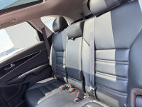 AIR CLIMATISÉ, MAGS, BLUETOOTH, TOIT OUVRANT, SIÈGES CHAUFFANTS, CAMÉRA DE RECUL, SIÈGES EN CUIR ET... (image 9)
