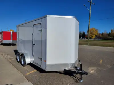 YEAR: 2025 MAKE: RAINBOW TRAILERS MODEL: PRAIRIE ROADS SIZE: 7'X14'+V-NOSE AXLES: 2-3500LB SUSPENSIO...