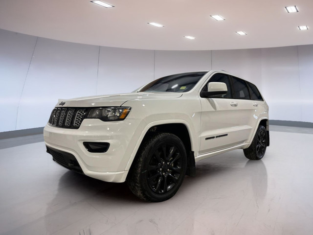 2019 Jeep Grand Cherokee Altitude in Cars & Trucks in Moose Jaw