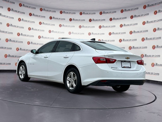 2024 Chevrolet Malibu LS / Heated Seats / Back Up Cam in Cars & Trucks in Calgary - Image 4