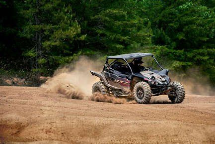 2024 Yamaha YXZ1000R SS EPS SE in ATVs in Peterborough - Image 3