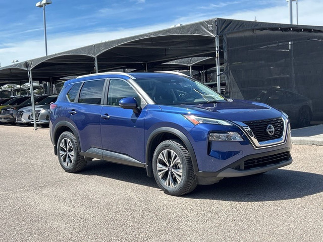 2023 Nissan Rogue AWD SV Moonroof - PANORAMIC SUNROOF / LOW KM'S in Cars & Trucks in Calgary - Image 3