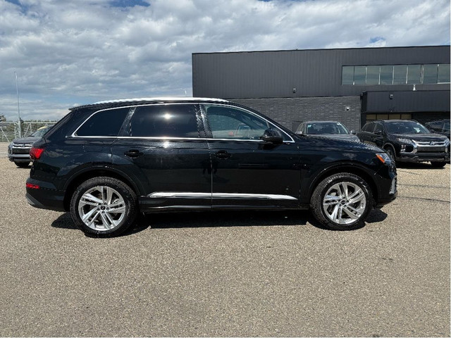 2023 Audi Q7 Komfort 45 TFSI quattro in Cars & Trucks in Calgary - Image 4