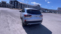 All Wheel Drive. Leather Interior. Touchscreen. Bluetooth. Remote Start. Rear View Backup Camera. Pu... (image 7)