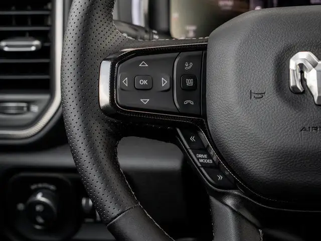 2025 Ram 1500 Sport dans Autos et camions dans Barrie - Image 22