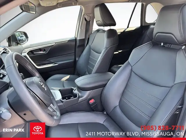 2025 Toyota RAV4 Hybrid XLE in Cars & Trucks in Oakville / Halton Region - Image 10