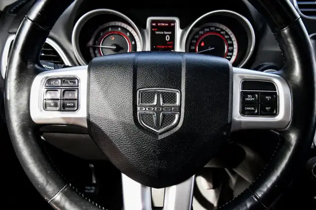 2018 Dodge Journey GT • HEATED LEATHER • NAV • PREMIUM AUDIO in Cars & Trucks in Kingston - Image 15