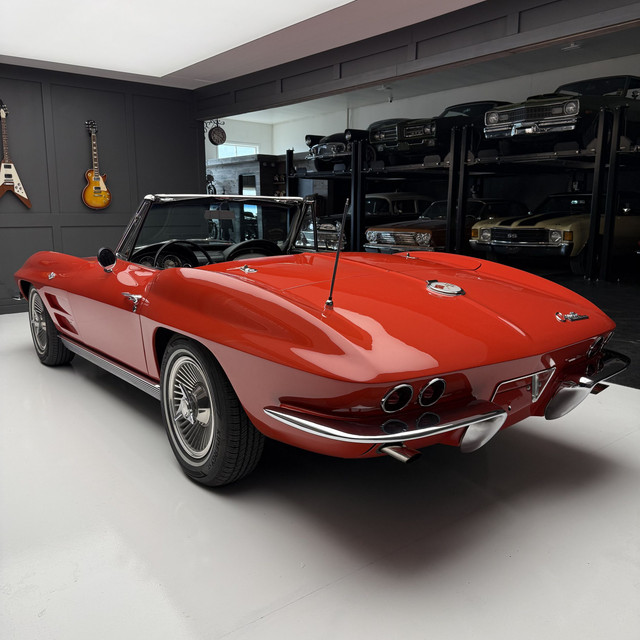 1963 Chevrolet Corvette in Classic Cars in Guelph - Image 3