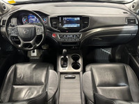 Discover the perfect blend of performance, comfort, and technology with the 2020 Honda Pilot Ex-L Na... (image 8)