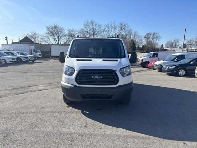 Ford Transit Cargo Van T-250 toit bas 130 po PNBV 9 000 lb, 25 e in Cars & Trucks in Laval / North Shore - Image 2