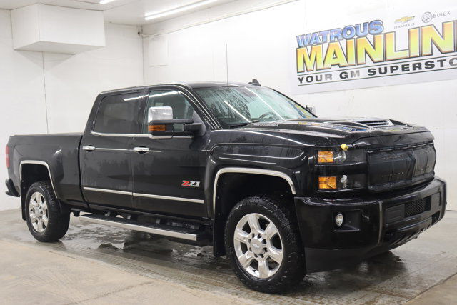 2019 Chevrolet Silverado 2500HD LTZ in Cars & Trucks in Saskatoon - Image 3
