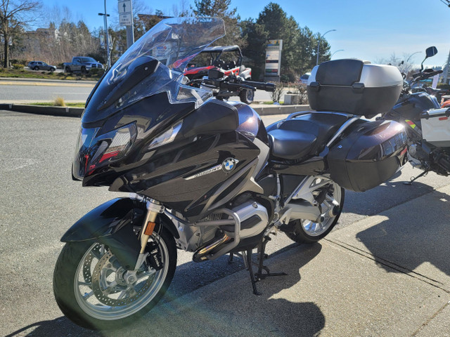 2016 BMW R1200RT in Street, Cruisers & Choppers in Nanaimo - Image 4