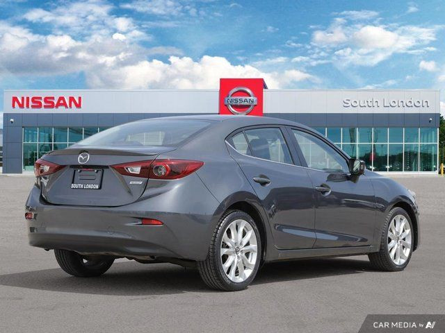 2016 Mazda Mazda3 GT in Cars & Trucks in London - Image 3