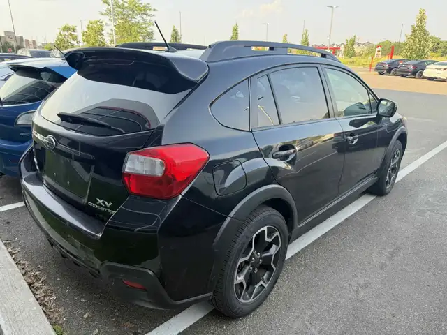 2014 Subaru XV Crosstrek Premium ( AUTOMATIQUE - 126 000 KM ) in Cars & Trucks in Laval / North Shore - Image 3