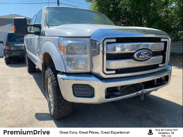 2011 Ford F-350 Super Duty XLT in Cars & Trucks in Edmonton
