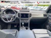Power Liftgate, Heated Steering Wheel, Heated Seats, Satellite Navigation, Aluminum Wheels! This 202... (image 8)