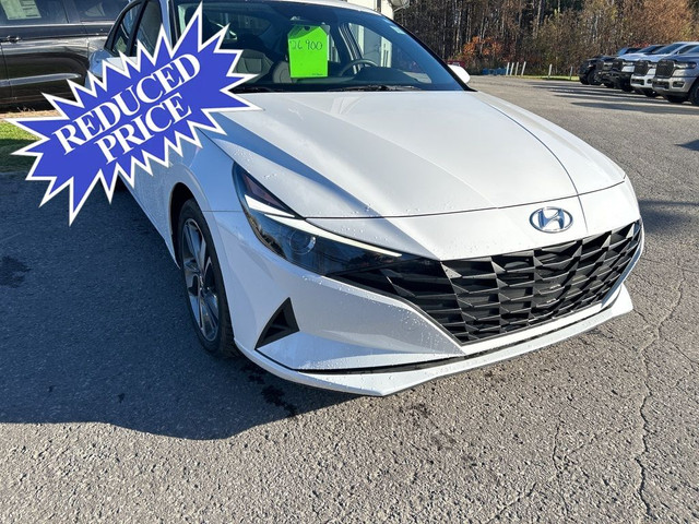 2023 Hyundai Elantra Essential in Cars & Trucks in Ottawa