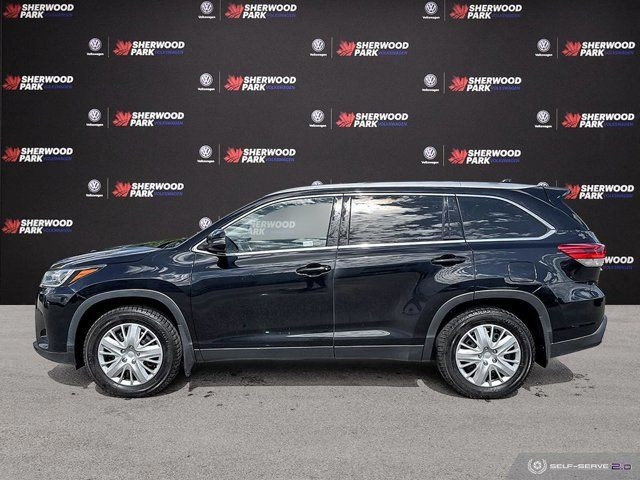 2019 Toyota Highlander XLE | AWD | LEATHER SEATS | SUNROOF in Cars & Trucks in Strathcona County - Image 3