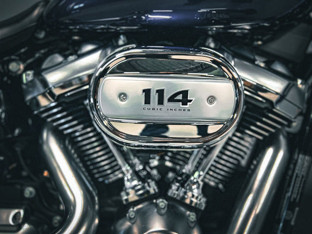 2020 Harley-Davidson Softail FLFBS - Fat Boy 114 in Street, Cruisers & Choppers in Oshawa / Durham Region - Image 2