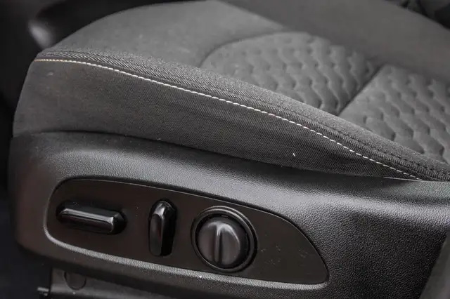 2021 Chevrolet Equinox LT * AWD * Carplay * Climatisation * Bas  in Cars & Trucks in City of Montréal - Image 12