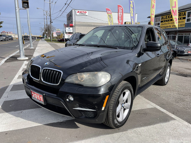 2011 BMW X5 AWD 4dr 35i in Cars & Trucks in City of Toronto - Image 2