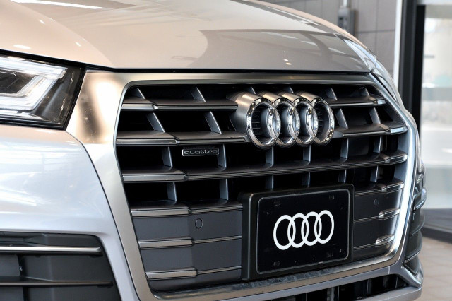 2020 Audi Q5 Progressiv CUIR+TOIT+GPS+AWD in Cars & Trucks in City of Montréal - Image 4
