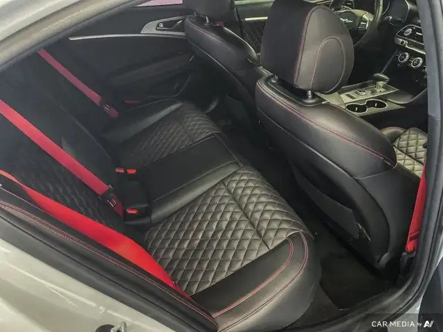 2022 Genesis G70 3.3T Sport in Cars & Trucks in Cambridge - Image 25