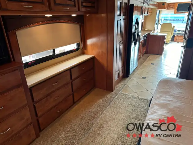 2011 Monaco Diplomat 43 DFT in RVs & Motorhomes in Oshawa / Durham Region - Image 15