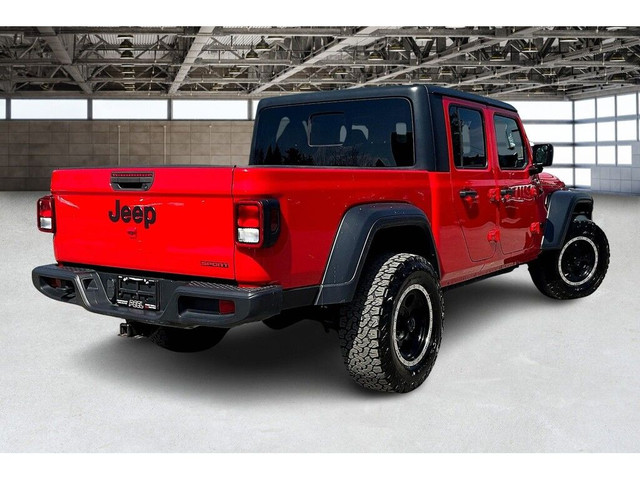  2020 Jeep Gladiator Sport S | Upgraded Wheels | Trailer Tow | T in Cars & Trucks in Mississauga / Peel Region - Image 3