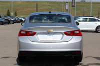 *Price excludes GST and cost/charges associated with financing. Silver Ice Metallic - 2018 Chevrolet... (image 7)