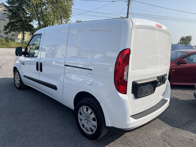 2018 Ram ProMaster City fourgonnette utilitaire SLT in Cars & Trucks in Laval / North Shore - Image 2