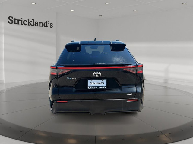2023 TOYOTA BZ4X XLE AWD in Cars & Trucks in Stratford - Image 4
