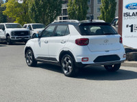 This 2021 Hyundai Venue has a White exterior and Black seats with seating for 5. Equipped with a1.6... (image 3)