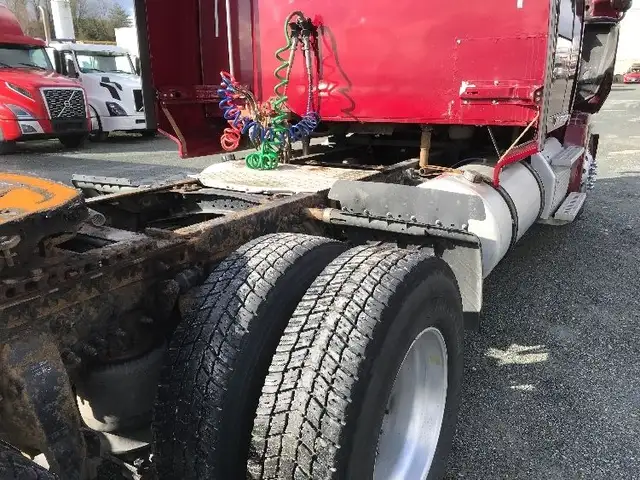 2018 Western Star 5700XE in Heavy Trucks in Delta/Surrey/Langley - Image 24