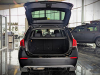 Comes equipped with: Power Mirrors, Sunroof , Halogen Headlamps, Courtesy lights, LED Headlights, LE... (image 6)