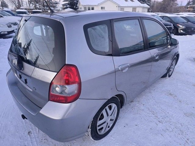 2007 Honda Fit LX - CRUISE CONTROL in Cars & Trucks in Calgary - Image 4