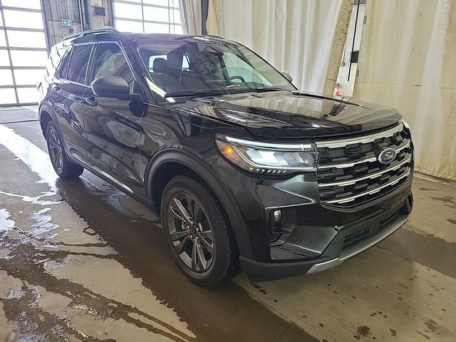 2025 Ford Explorer Active in Cars & Trucks in Edmonton - Image 2