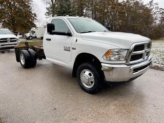 2017 Ram 3500 SLT in Cars & Trucks in Belleville - Image 3